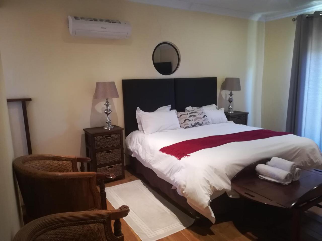 Moon And Sixpence Garden Guest House Muldersdrift Bagian luar foto