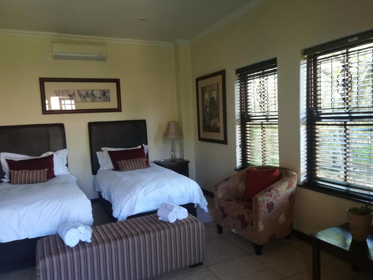 Moon And Sixpence Garden Guest House Muldersdrift Bagian luar foto