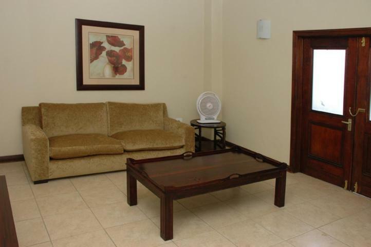 Moon And Sixpence Garden Guest House Muldersdrift Bagian luar foto